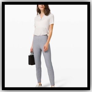 NWT Lululemon Here to
There HR Pant 7/8 in
Crosshatch Texture Magnet
Grey/SZ 8